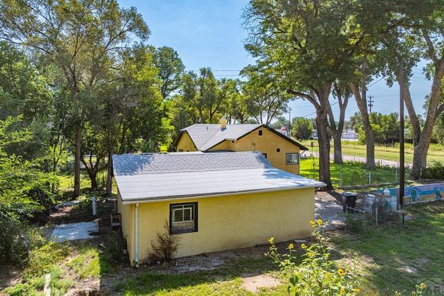 483 Westwood Ln, Pueblo, CO 81005