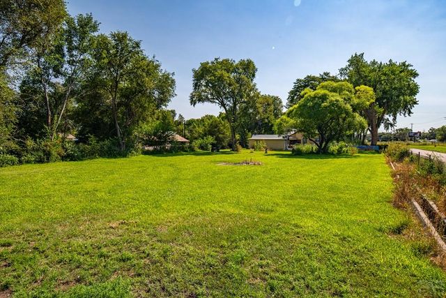 483 Westwood Ln, Pueblo, CO 81005