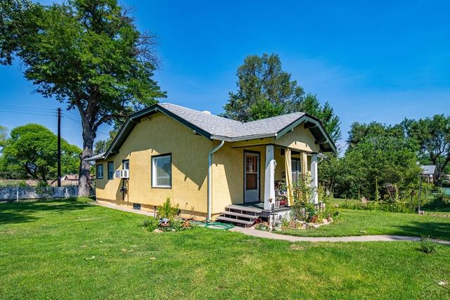 483 Westwood Ln, Pueblo, CO 81005