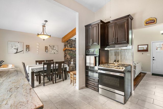 8143 N Clifton Avenue, Niles, IL 60714