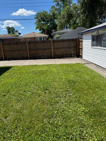 15332 Irving Avenue, Dolton, IL 60419