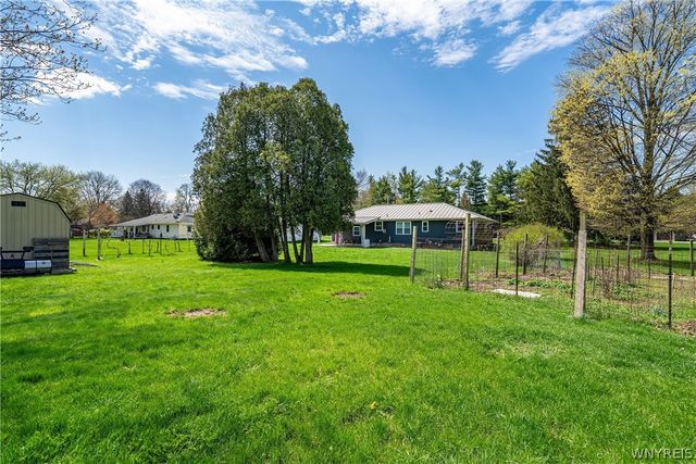 3249 Lockport Olcott Road, Newfane, NY 14108