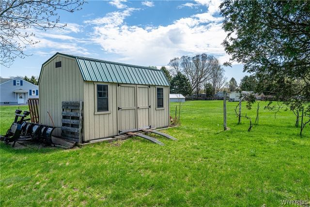 3249 Lockport Olcott Road, Newfane, NY 14108