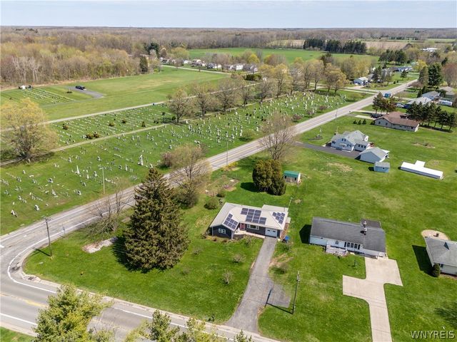 3249 Lockport Olcott Road, Newfane, NY 14108