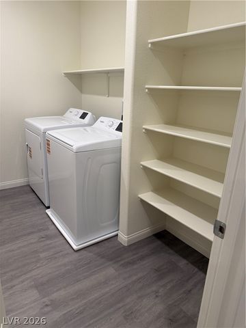 10419 Luna Mezzo Street, Las Vegas, NV 89141