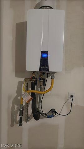 10419 Luna Mezzo Street, Las Vegas, NV 89141