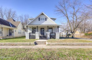 1402 S Sergeant Avenue, Joplin, MO 64801