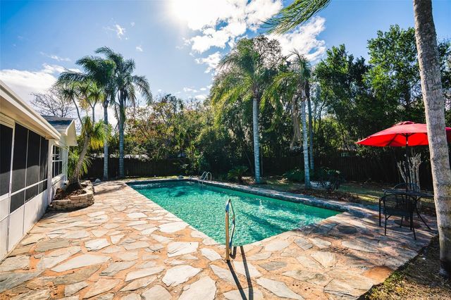 520 CAMELIA LANE, Deland, FL 32724