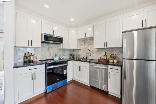 352 Monte Carlo Ave, Union City, CA 94587