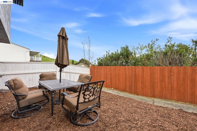 352 Monte Carlo Ave, Union City, CA 94587