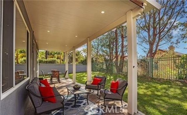 4 Saint Annes, Trabuco Canyon, CA 92679