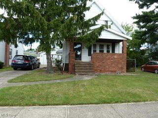 3408 Parklane Drive, Parma, OH 44134