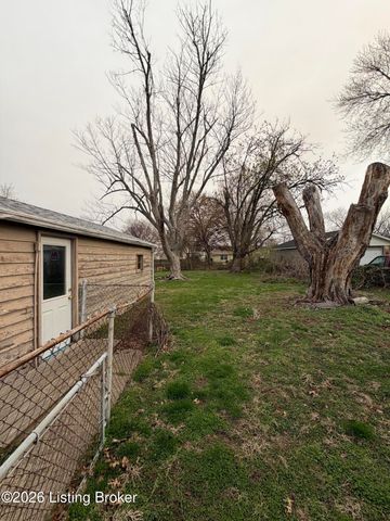 4923 Bluebird Ave, Lynnview, KY 40213