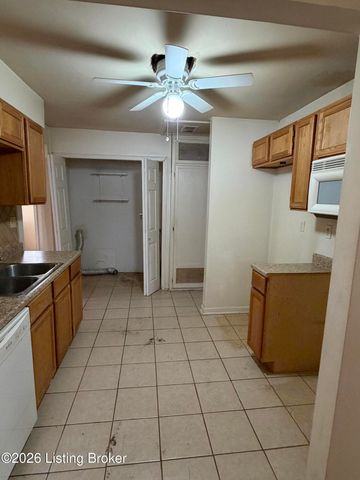 4923 Bluebird Ave, Lynnview, KY 40213