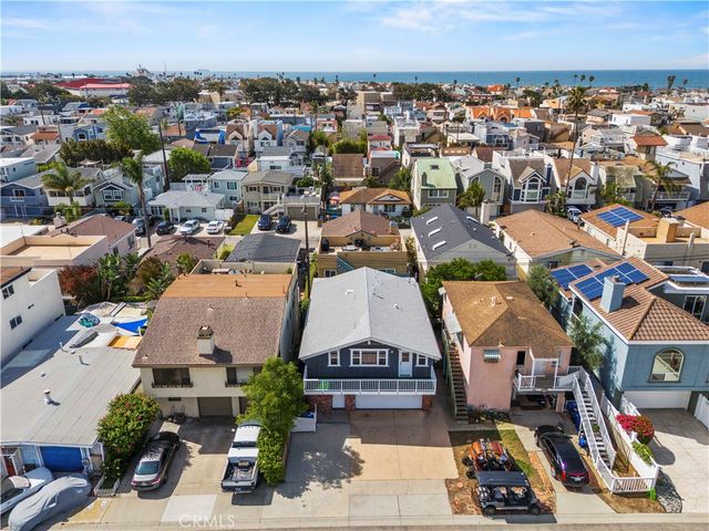 348 Santa Monica Drive, Oxnard, CA 93035