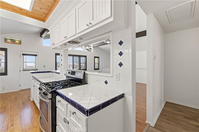 348 Santa Monica Drive, Oxnard, CA 93035