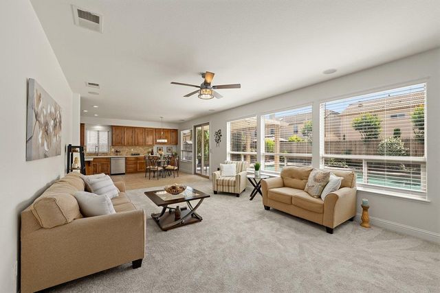 1609 Testarossa Way, Roseville, CA 95747