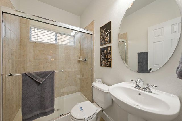 1609 Testarossa Way, Roseville, CA 95747