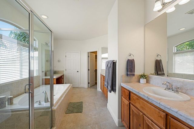 1609 Testarossa Way, Roseville, CA 95747