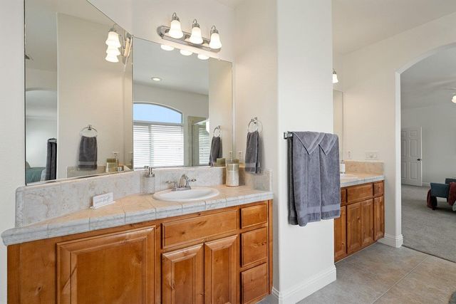 1609 Testarossa Way, Roseville, CA 95747