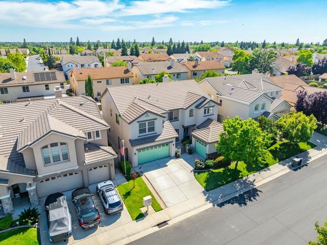 1609 Testarossa Way, Roseville, CA 95747