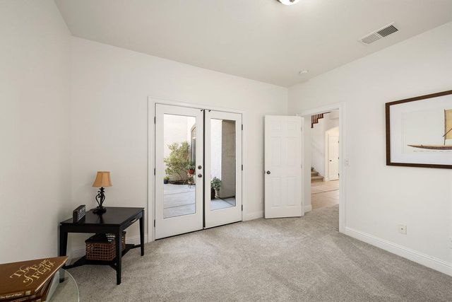 1609 Testarossa Way, Roseville, CA 95747