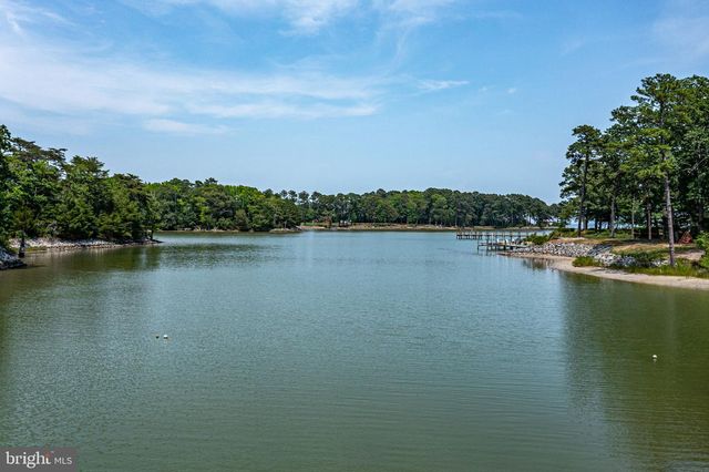 57 WATERMANS WAY, Reedville, VA 22539