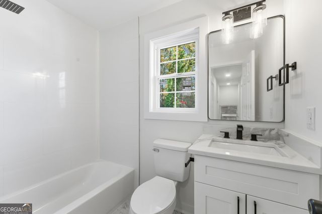 110 Brookside Court, Dallas, GA 30132