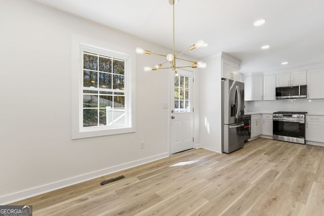 110 Brookside Court, Dallas, GA 30132