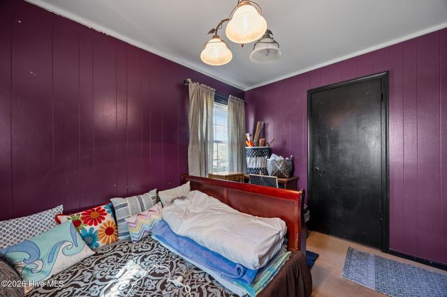 458 Bayview Drive, Harkers Island, NC 28531