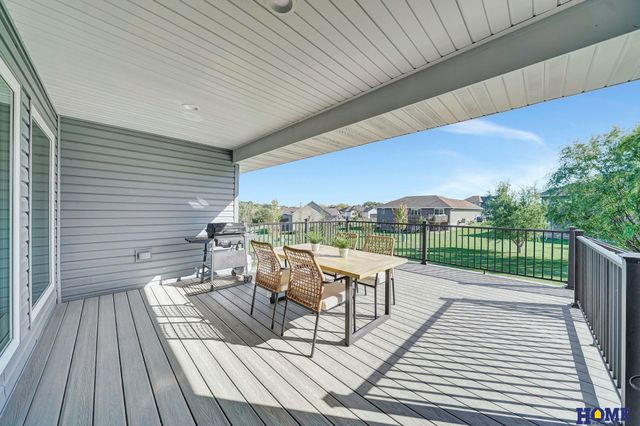 920 Dundee Court, Crete, NE 68333