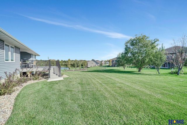 920 Dundee Court, Crete, NE 68333