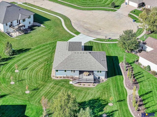 920 Dundee Court, Crete, NE 68333