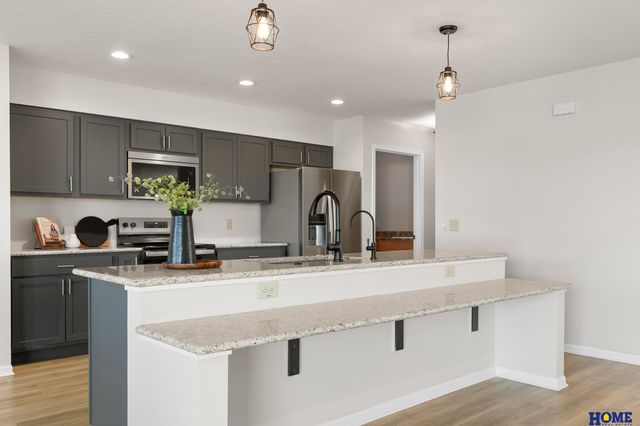 920 Dundee Court, Crete, NE 68333