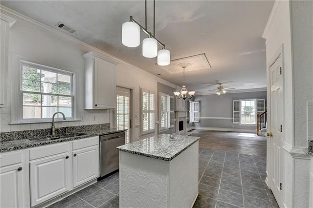 2072 Fairport Way, Marietta, GA 30062