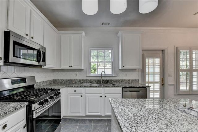 2072 Fairport Way, Marietta, GA 30062