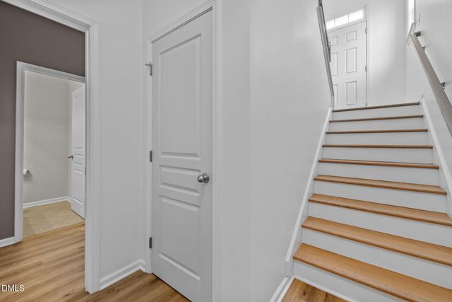 10122 Glen Autumn Road, Raleigh, NC 27617