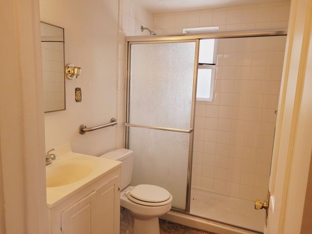 1110 Overland Ave, Duquesne, PA 15110
