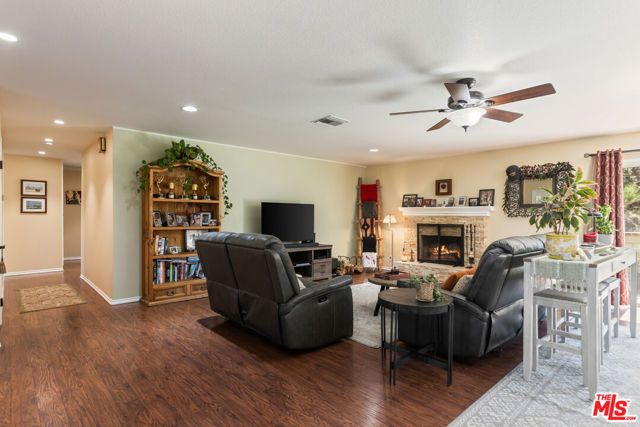 2952 GOLDEN SPUR Road, Acton, CA 93510