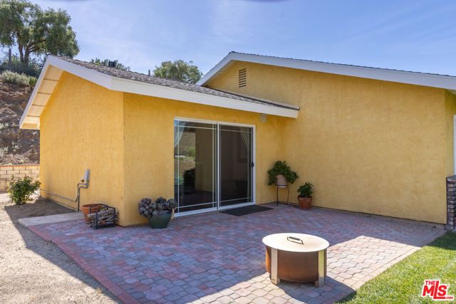 2952 GOLDEN SPUR Road, Acton, CA 93510