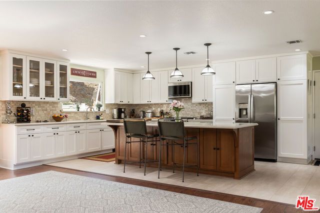 2952 GOLDEN SPUR Road, Acton, CA 93510