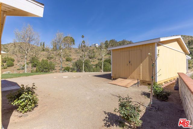 2952 GOLDEN SPUR Road, Acton, CA 93510