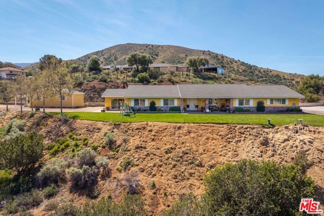 2952 GOLDEN SPUR Road, Acton, CA 93510