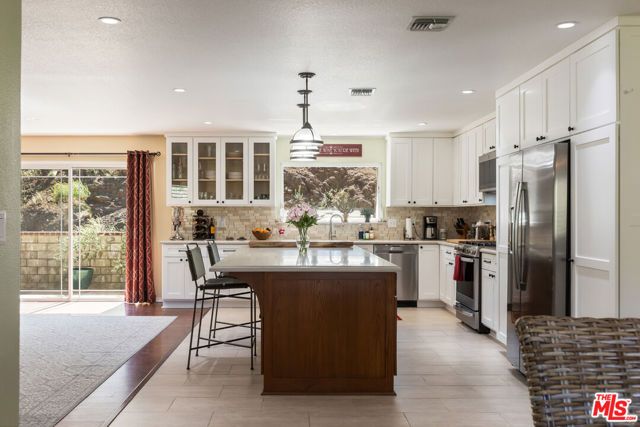 2952 GOLDEN SPUR Road, Acton, CA 93510