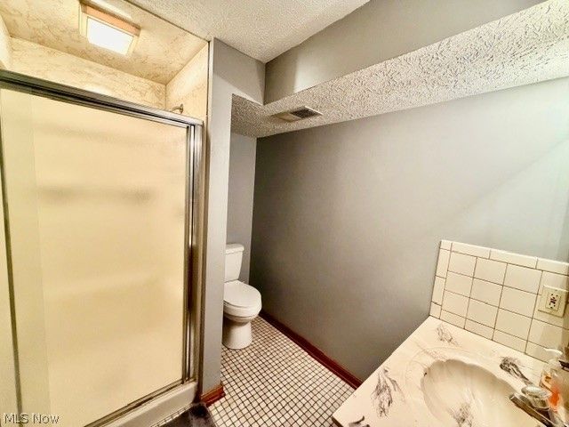 918 15th Street SW, Massillon, OH 44647