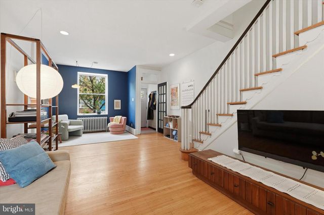 1302 MCKEAN ST, Philadelphia, PA 19148