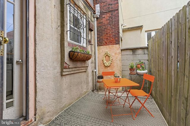 1302 MCKEAN ST, Philadelphia, PA 19148