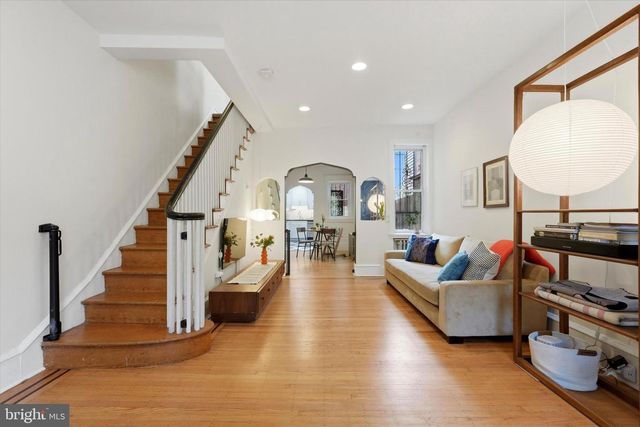 1302 MCKEAN ST, Philadelphia, PA 19148