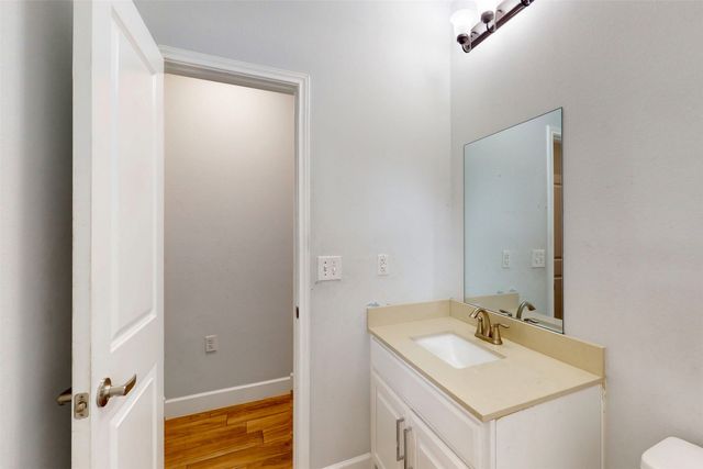 2763 Prosperity Avenue, Dallas, TX 75216