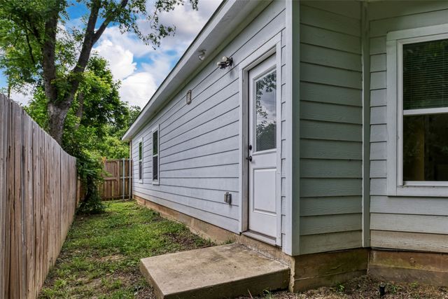 2763 Prosperity Avenue, Dallas, TX 75216